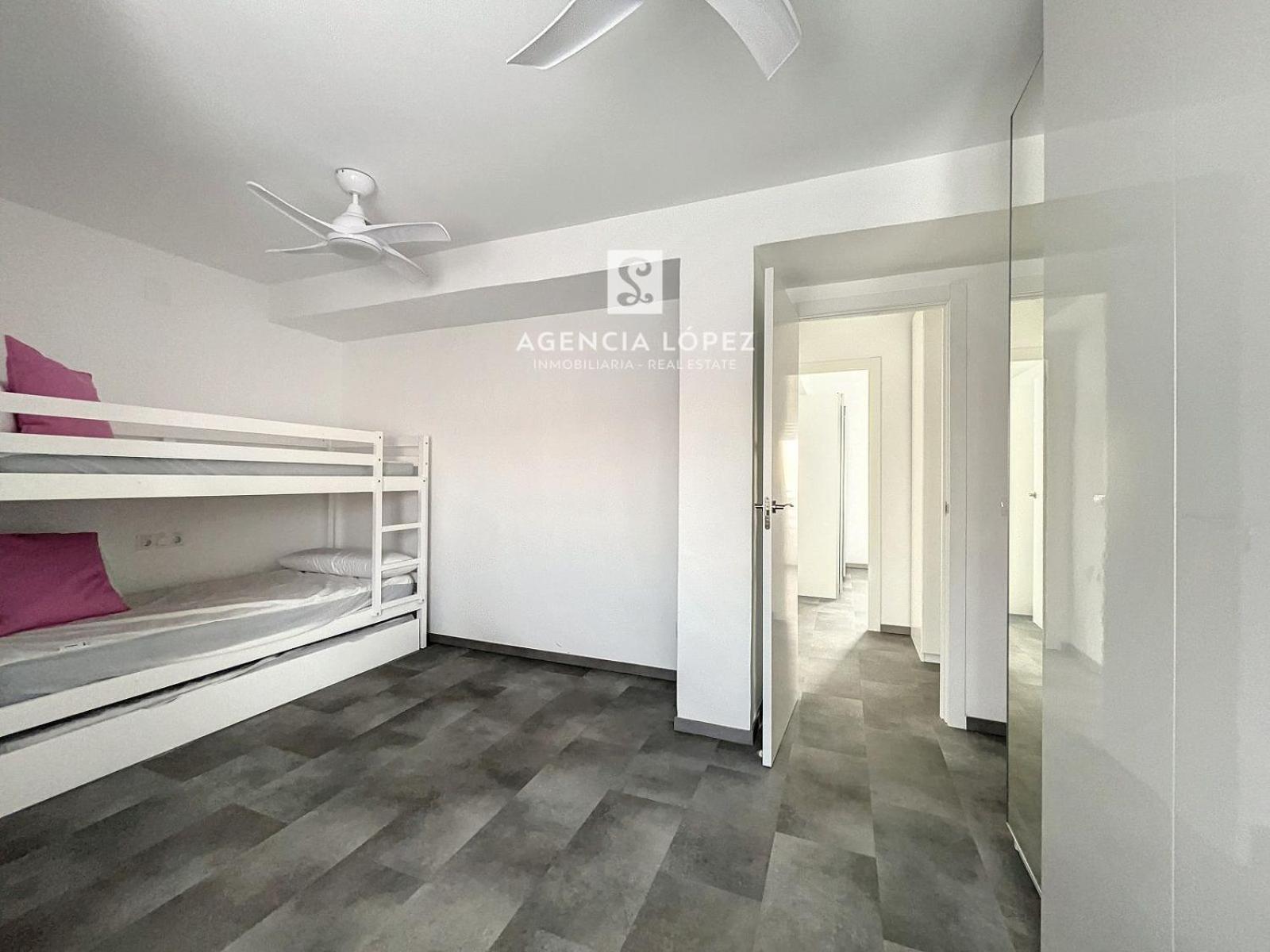 Apartament Vistalmar *
